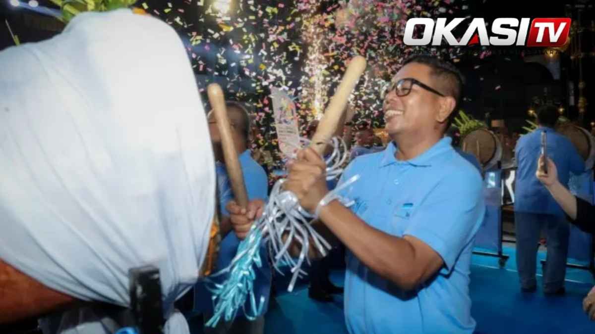 Gubernur Andra Soni meluncurkan Logo Baru Bank Banten di Kota Serang