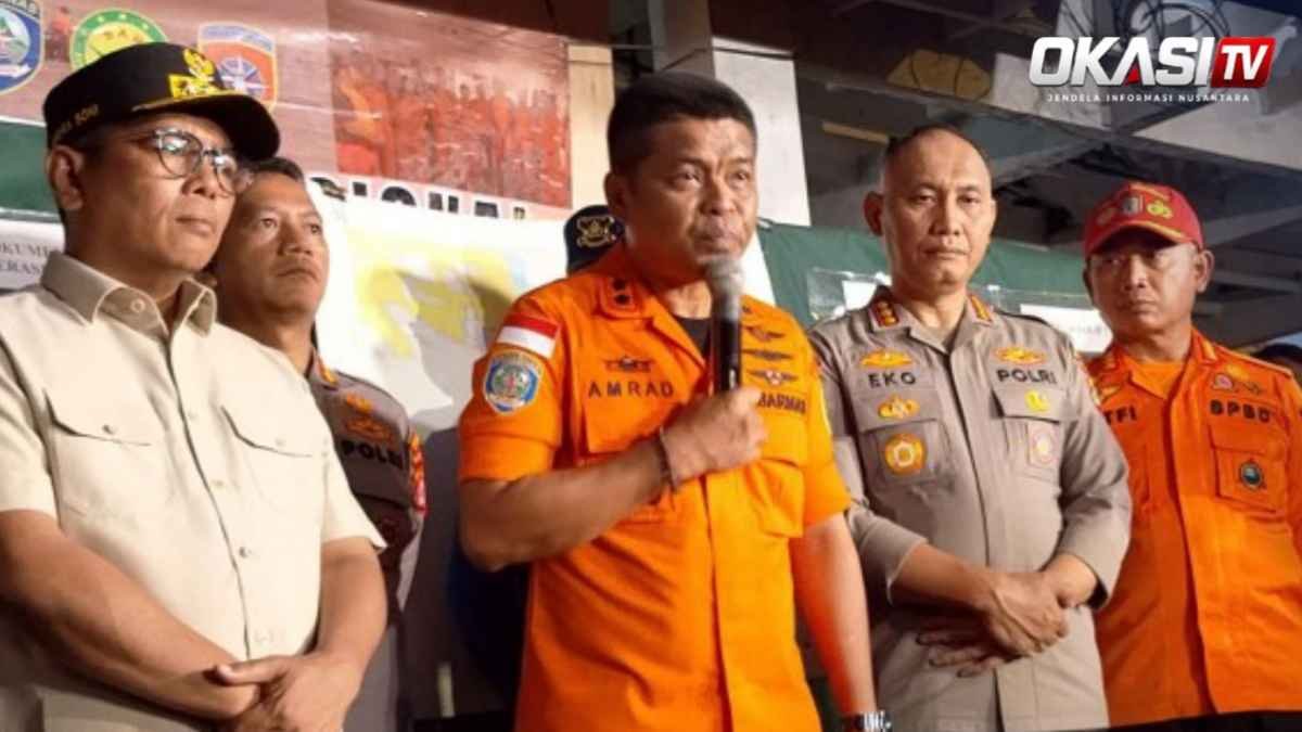 Kepala Kantor Pencarian dan Pertolongan Basarnas Banten Al Amrad menjelaskan pencarian lima jurnalis dan tiga awak speedboat