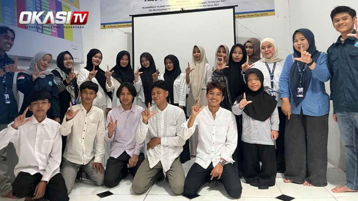 Tenaga pendidik dan siswa PKBM Bina Generasi dalam berita portal akun siswa PKBM Bina Generasi